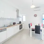 Miro דירה